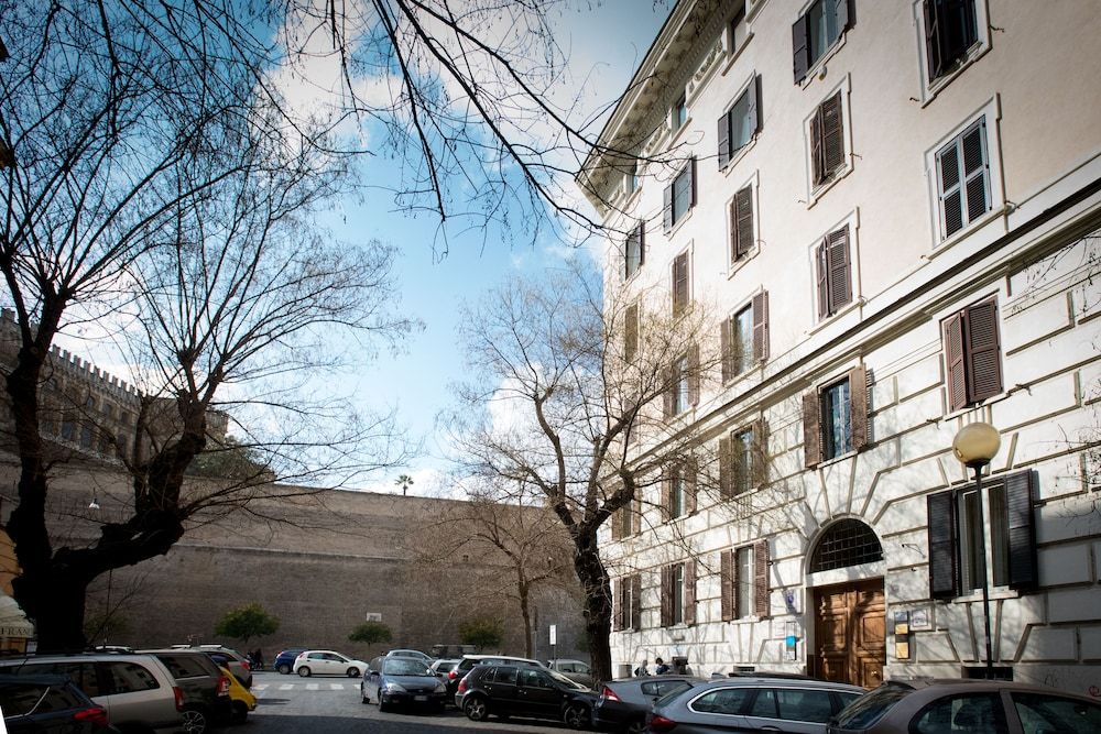 undefined Quo Vadis Roma 2 6