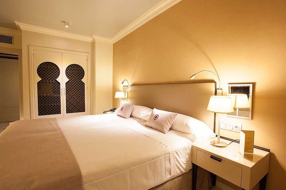 Junior Suite 2 Adults 2 Children