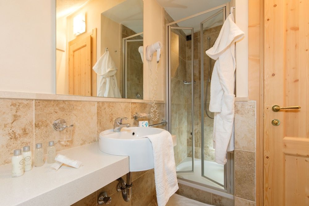 Classic Single Room