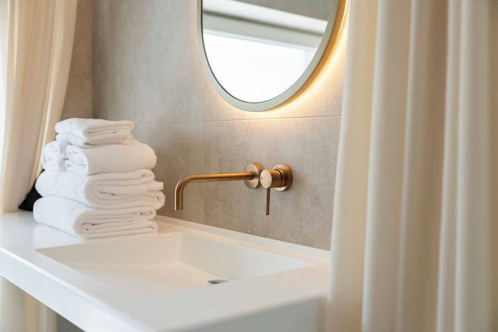 Hi Hotels Sirmione - Lakeview Pool Junior Suite, Hot Tub 14