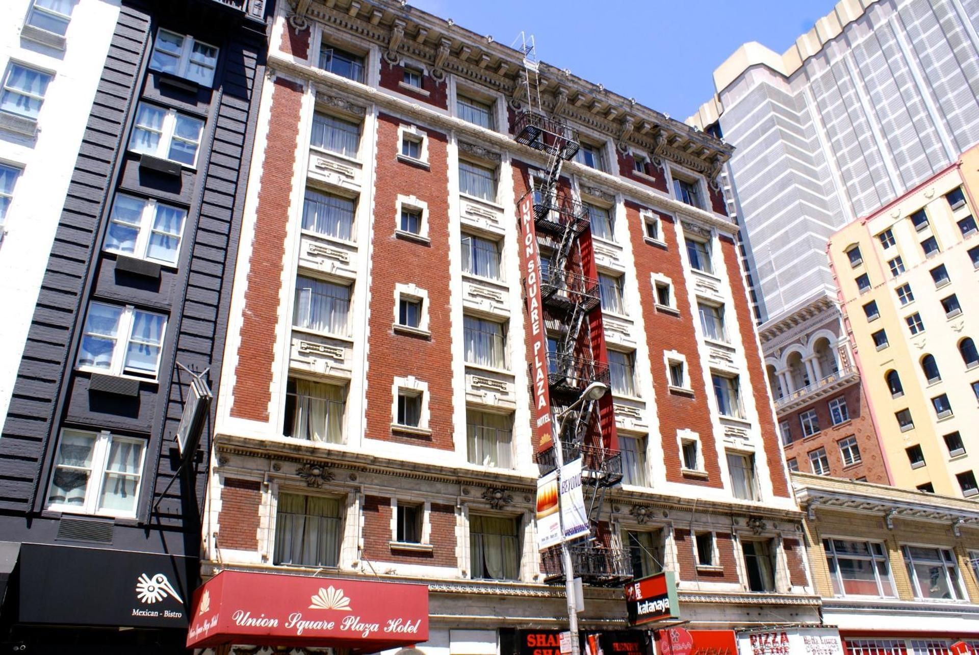 undefined Union Square Plaza Hotel 6