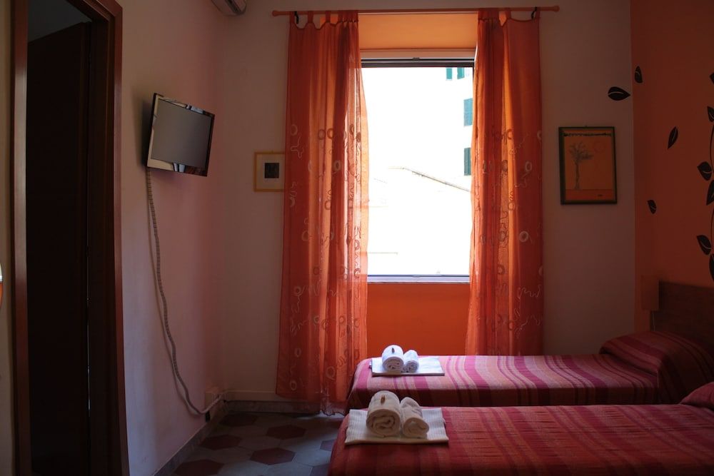 Scipione B&B Double or Twin Room 8