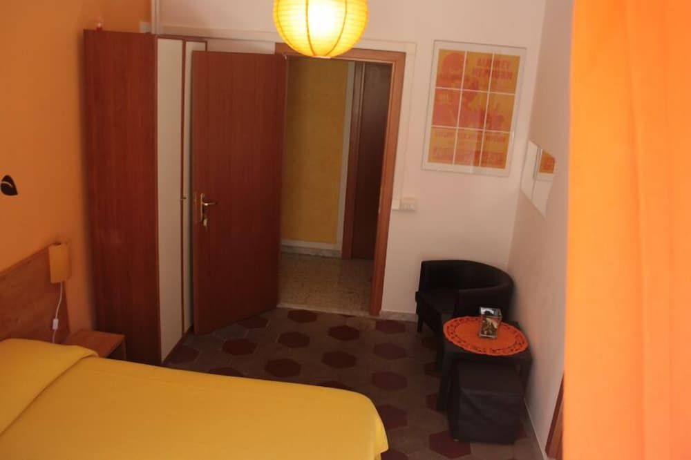 Scipione B&B Double or Twin Room 11