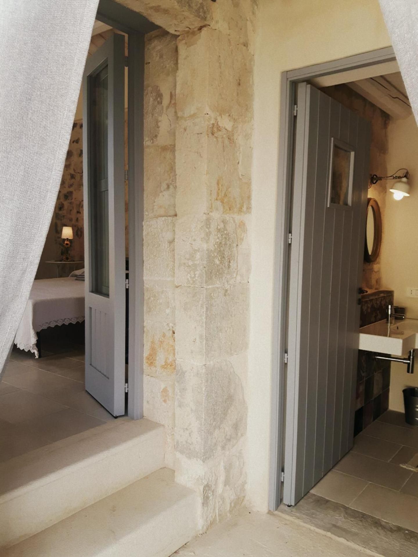 Studio with Garden View - Annex