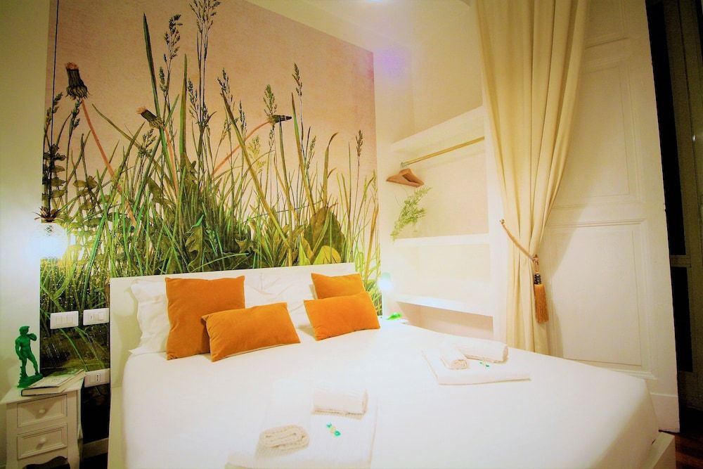 Napoli Tree - Lungomare Classic Double Room 13