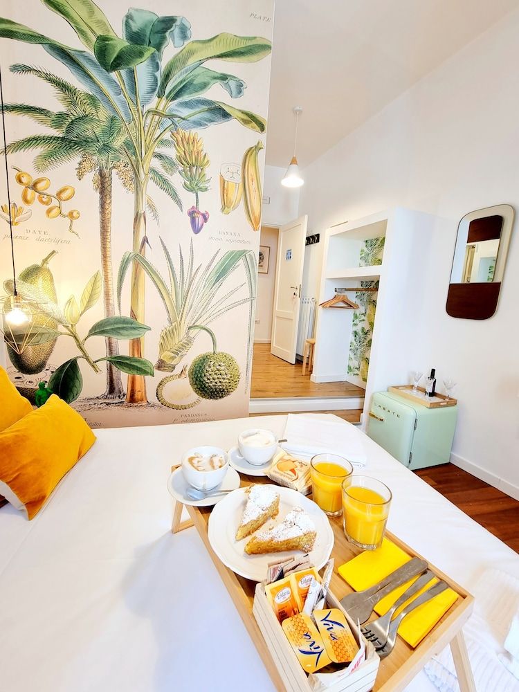 Napoli Tree - Lungomare Classic Double Room 20