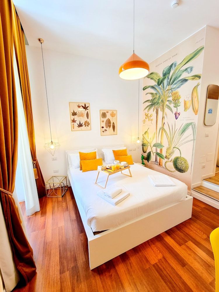 Napoli Tree - Lungomare Classic Double Room 25