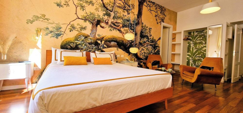 undefined Napoli Tree - Lungomare