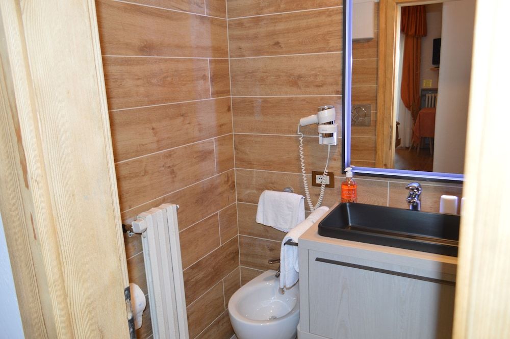 Montana Triple Room 7