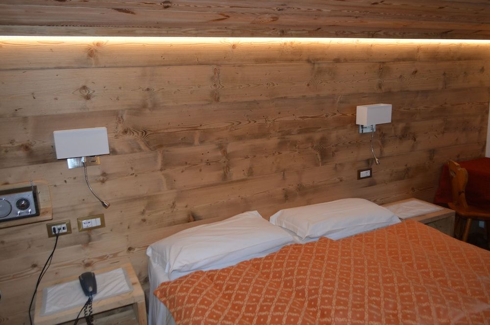 Montana Triple Room 2