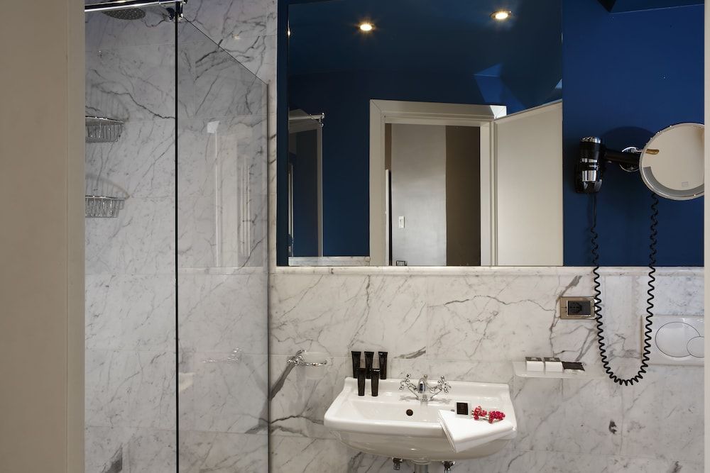 Aqua Palace Hotel Double Room 3