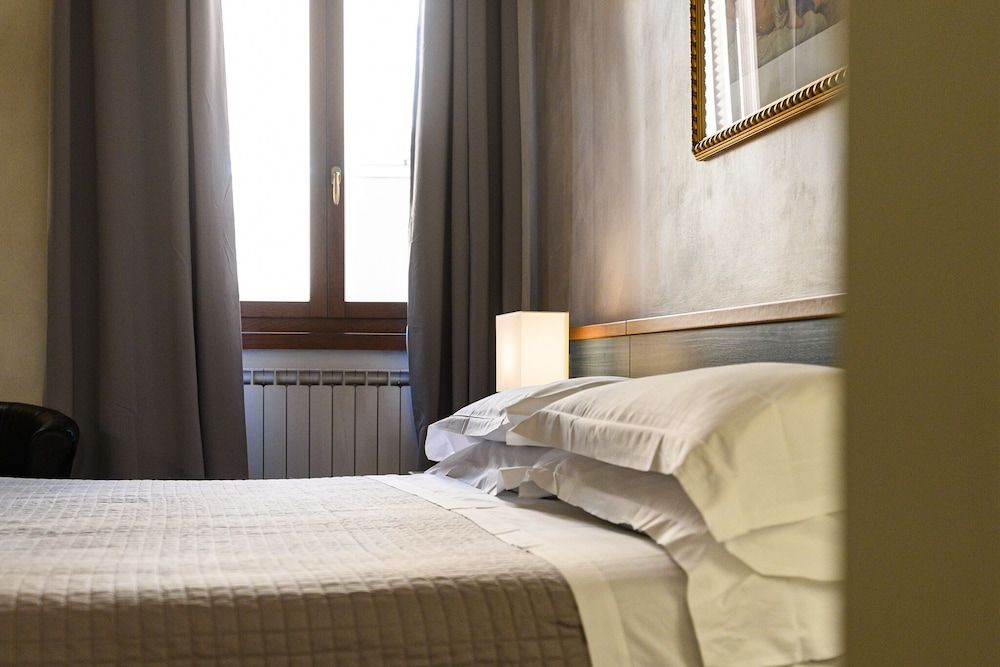 Domus Julia Superior Double or Twin Room 9