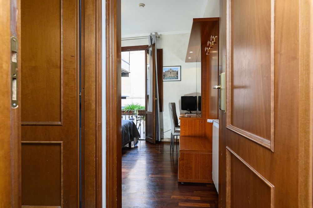 Domus Julia Standard Double Room, 1 Double Bed 18