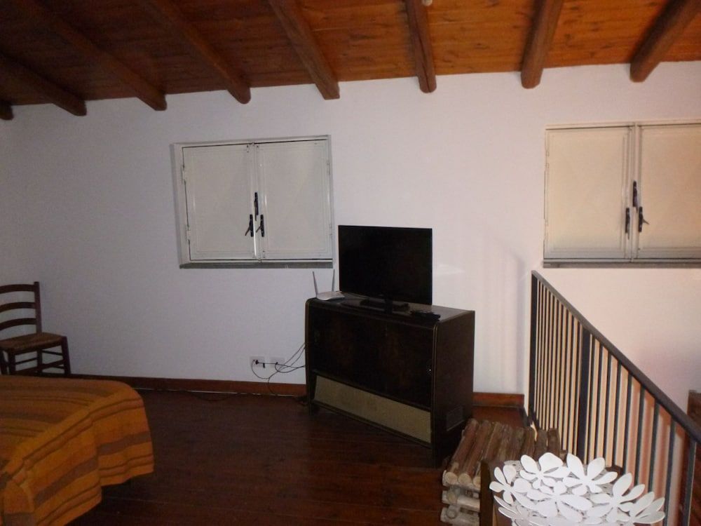 Baglio delle Rose Quadruple Room 4