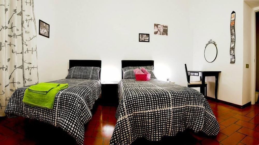 undefined Lost in Trastevere