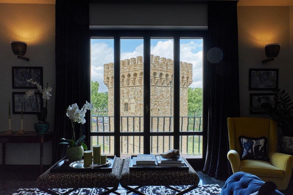 undefined Velona's Jungle Luxury Suites 10