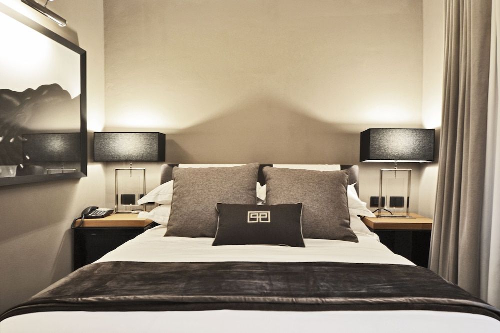 Parioli Place Deluxe Double Room, 1 King Bed 3