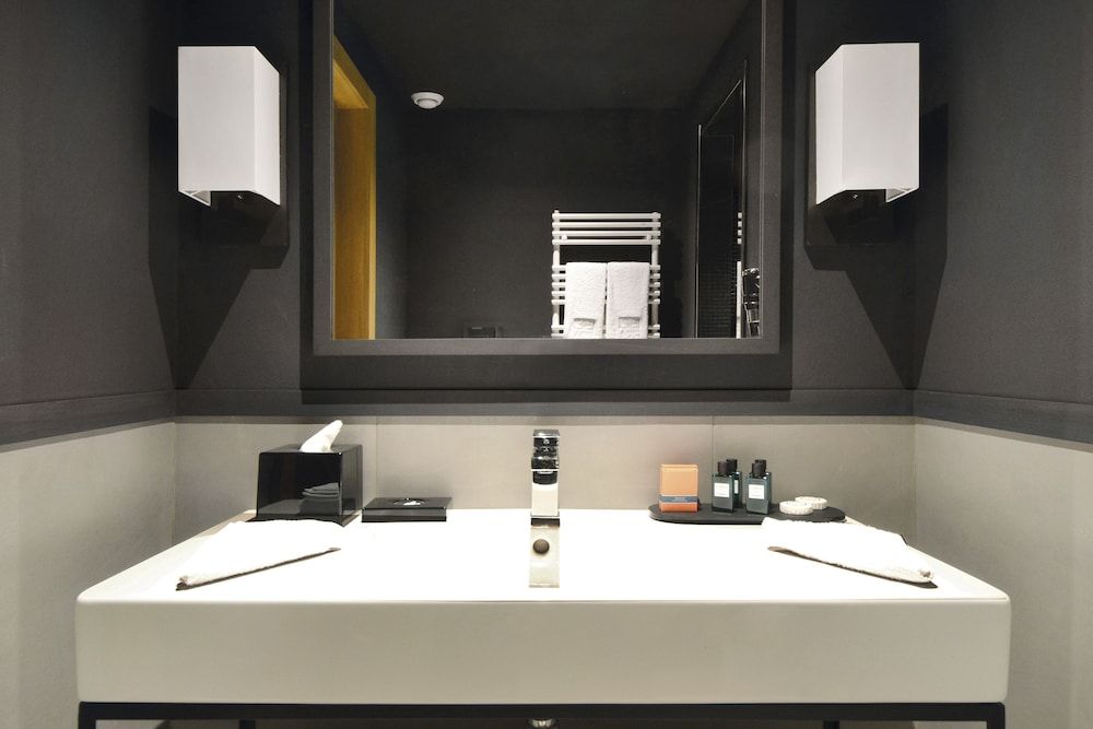 Parioli Place Deluxe Double Room, 1 King Bed 15