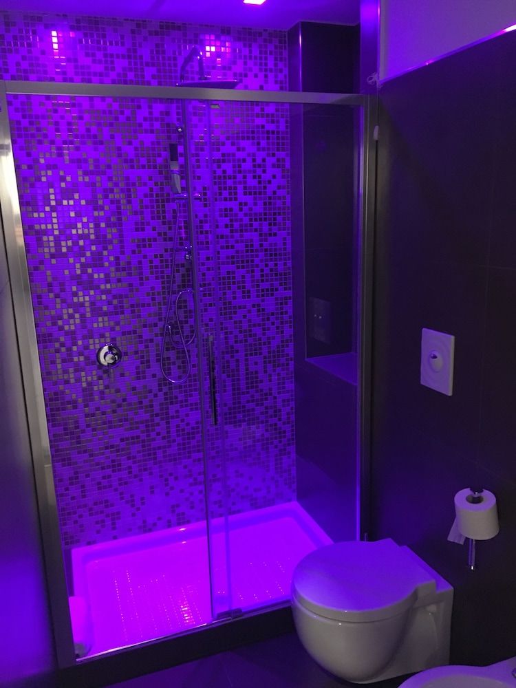 Duomo Residence Standard Double Room 3