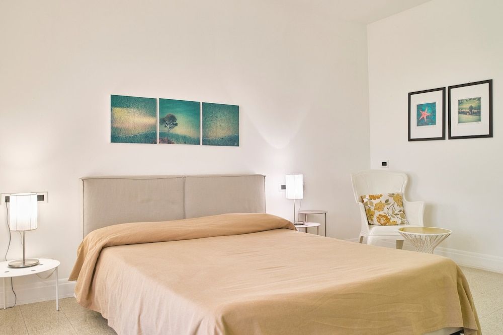 Deluxe Room, Patio