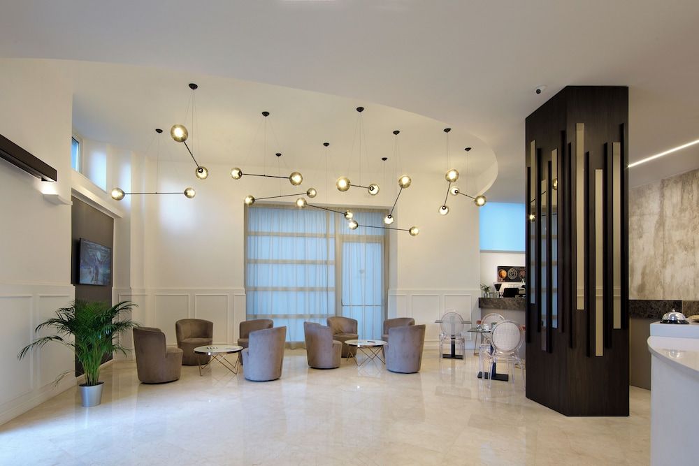undefined Hotel Diamond 4