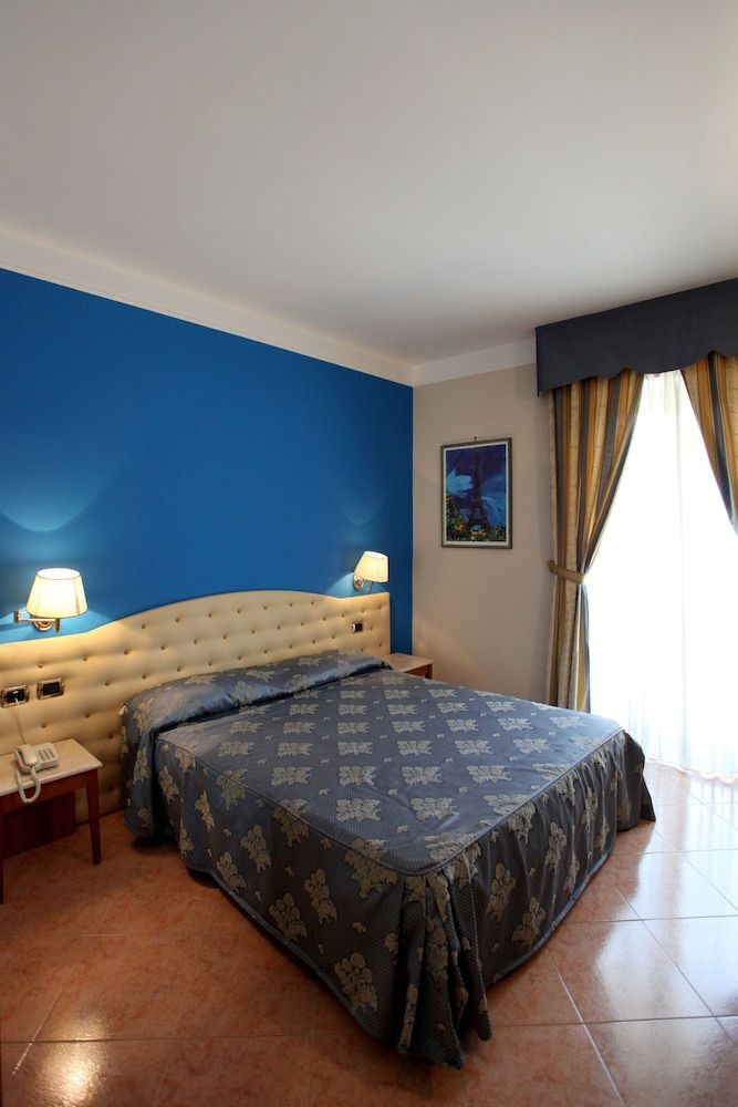 Hotel Belsito Double Room 3