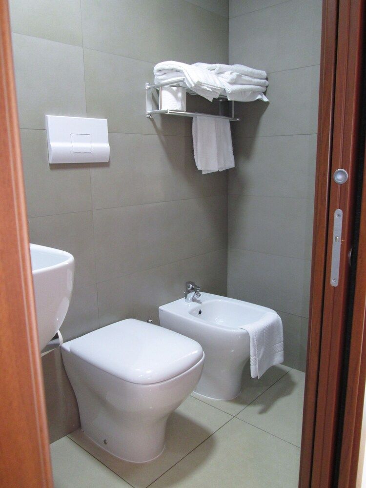 B&B Elisir Deluxe Room 5