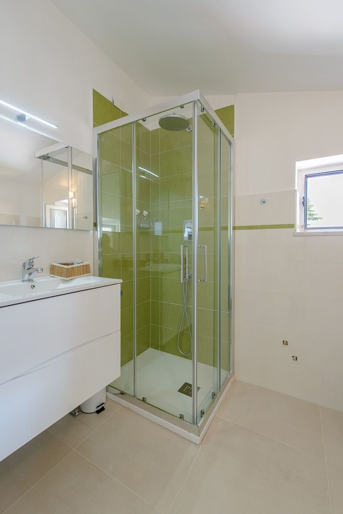 B&B Vistamare Suite Deluxe Room, Terrace, Sea View (Green) 3