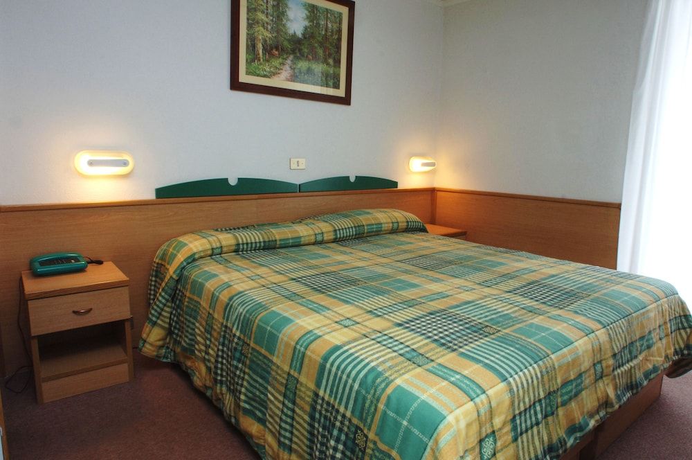 Double or Twin Room, 1 Double or 2 Twin Beds
