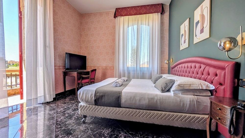 Superior Double Room, Balcony