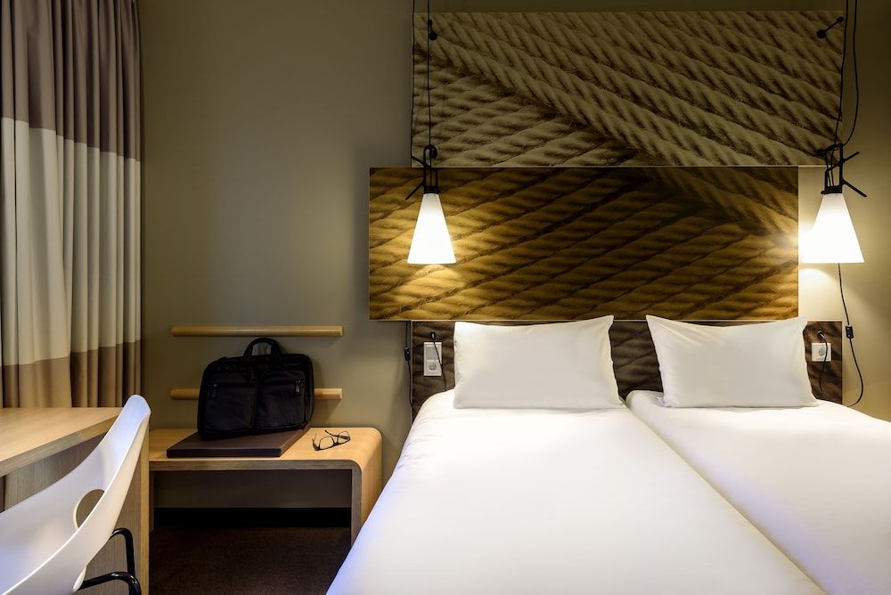 ibis Muenchen City Standard Twin Room, 2 Twin Beds