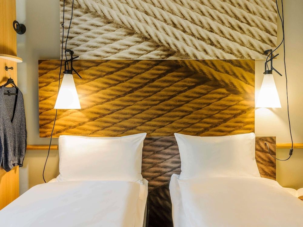 ibis Muenchen City Standard Twin Room, 2 Twin Beds 2