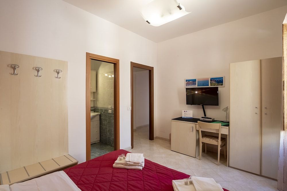 CasaTrapani Double or Twin Room 9