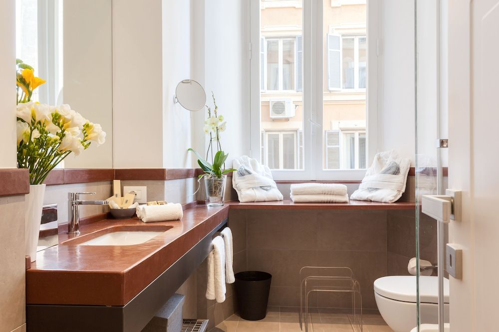 504 Corso Suites Standard Double Room, 1 Bedroom, Courtyard View 9