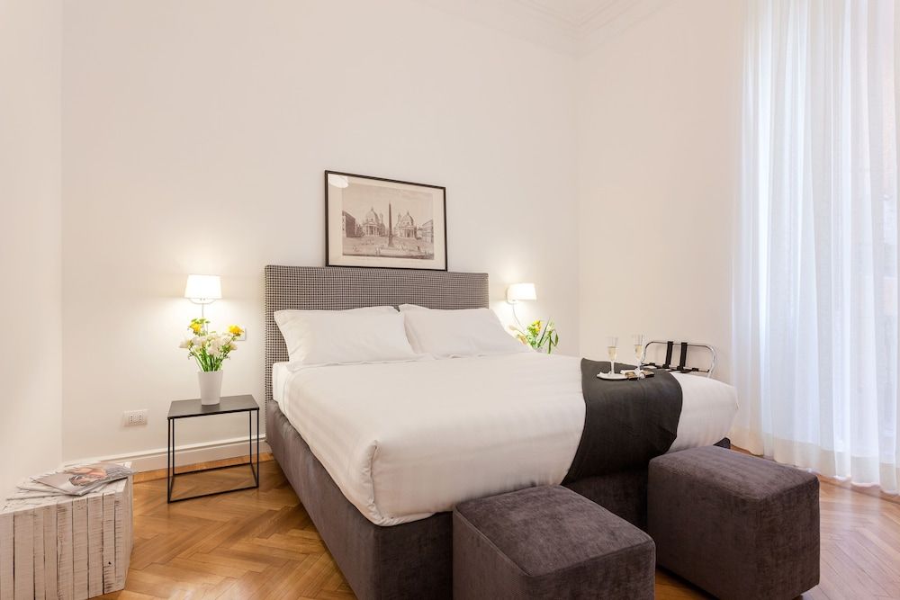 504 Corso Suites Standard Double Room, 1 Bedroom, Courtyard View 5