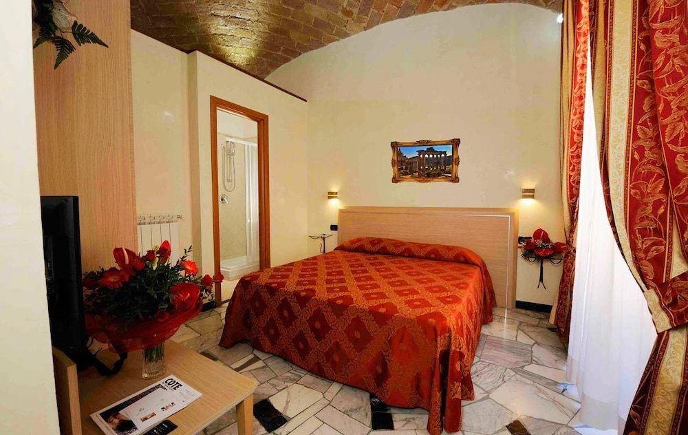 undefined Hotel Campidoglio 2