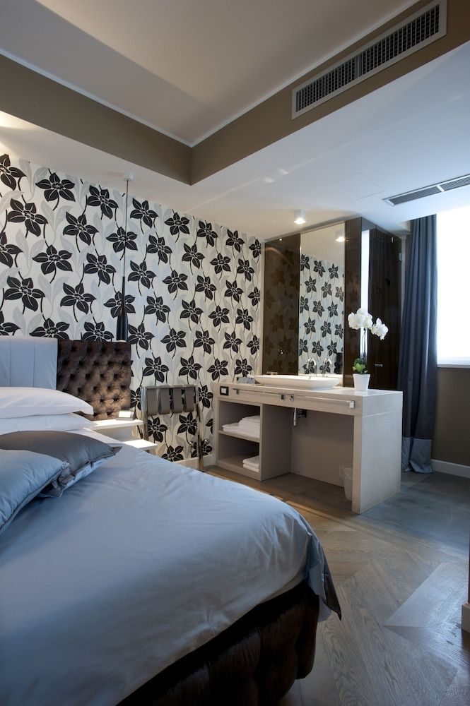 Fuori Porta House Deluxe Room 8