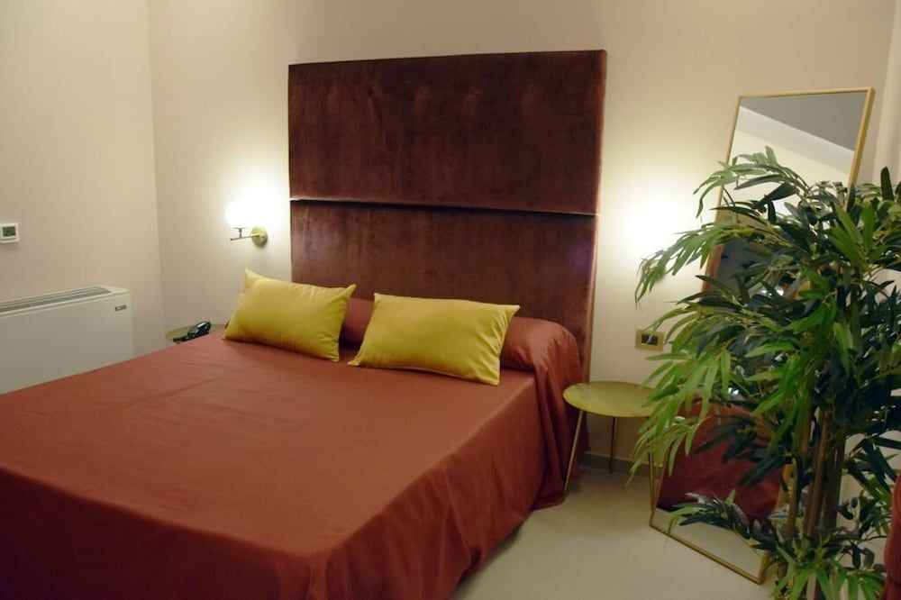 Hotel Vogue Standard Double Room 6