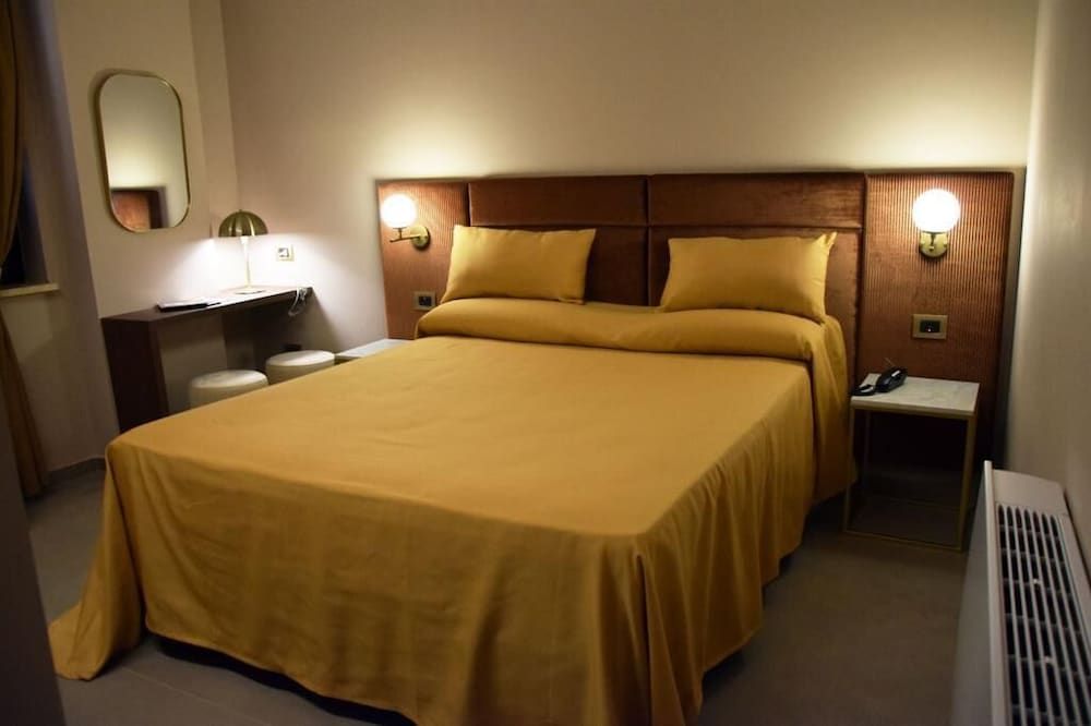 Hotel Vogue Standard Double Room 7