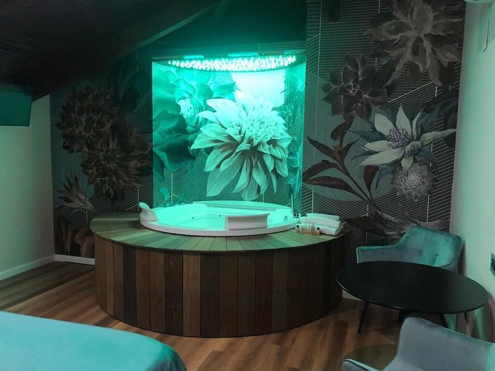 Hotel Vogue Suite King 2