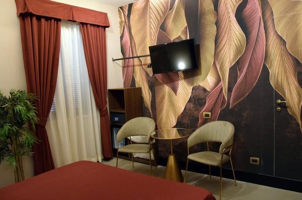 Hotel Vogue Standard Double Room 8