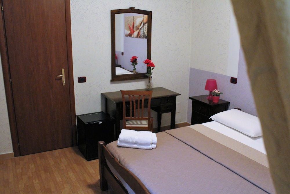 B&B Alloggio Maria Double or Twin Room 10