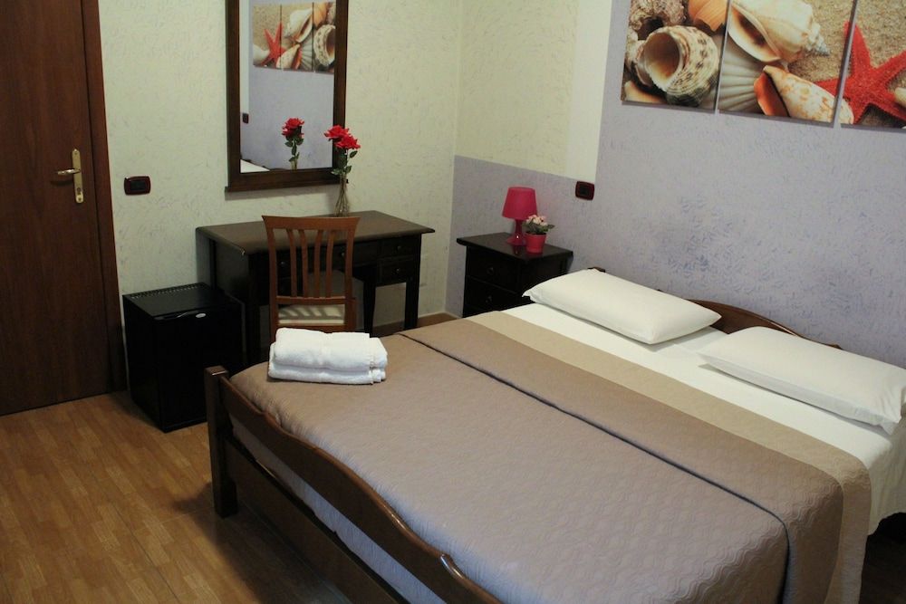 B&B Alloggio Maria Double or Twin Room 11