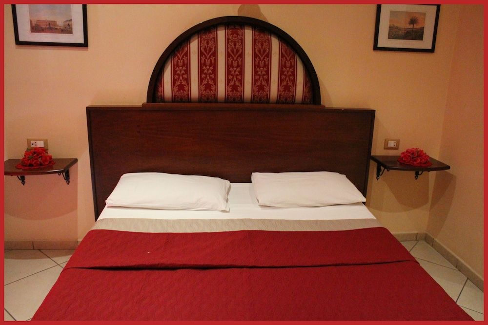 B&B La Storia di Napoli Double or Twin Room 3