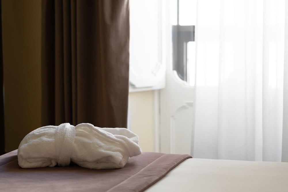 Hotel Caravita Classic Double Room 2