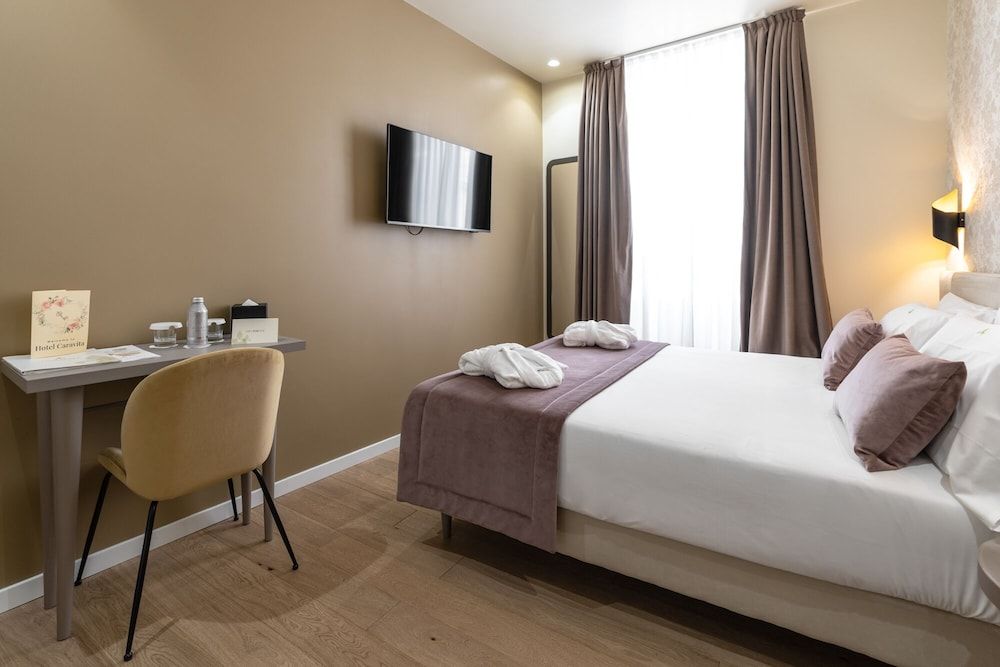Hotel Caravita Classic Double Room 3