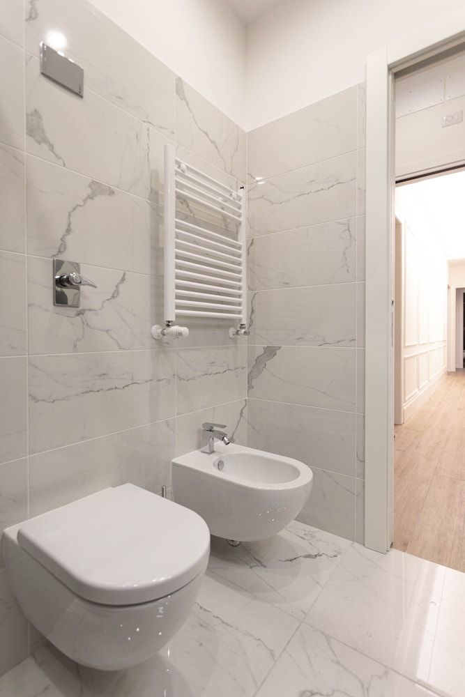 Flat 285 Triple Room 48