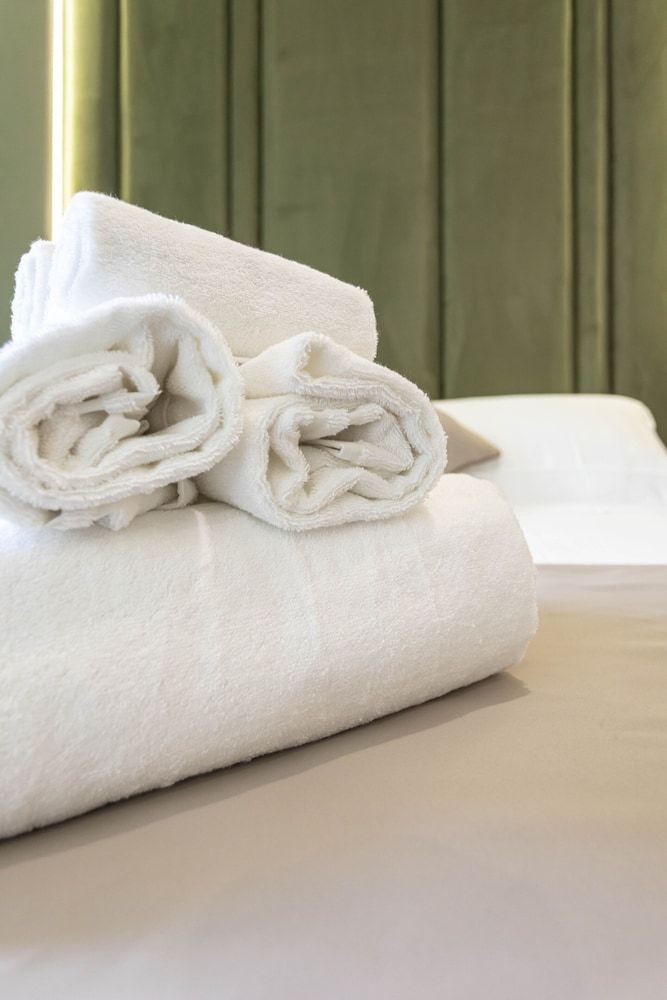 Flat 285 Superior Double Room 3