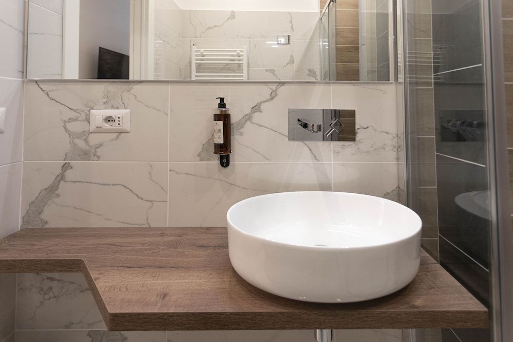 Flat 285 Triple Room 49