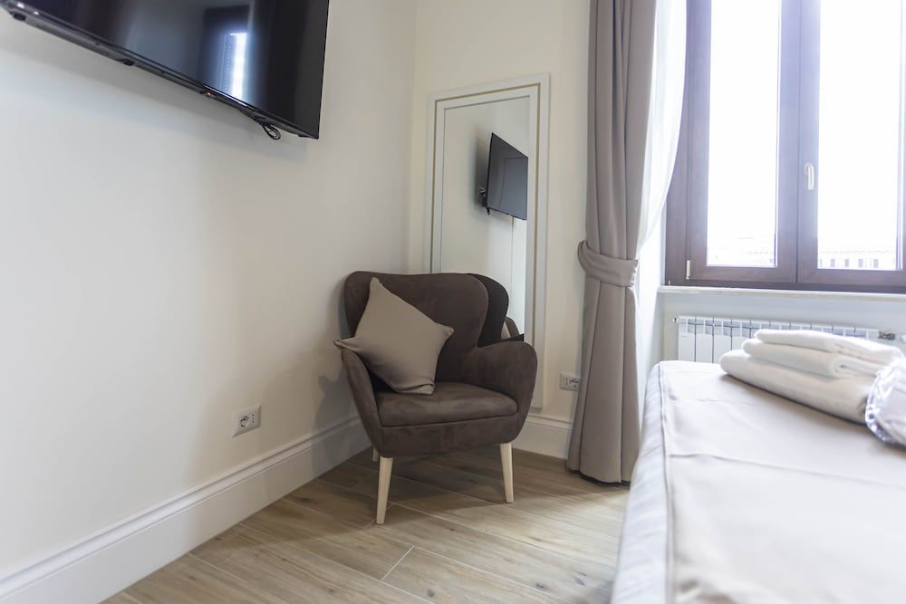 Flat 285 Superior Double Room 36